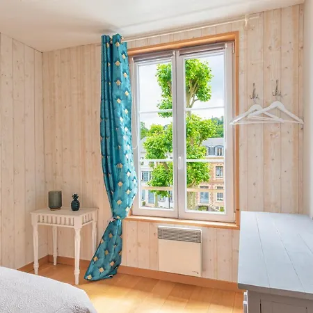 Un Air De * Honfleur